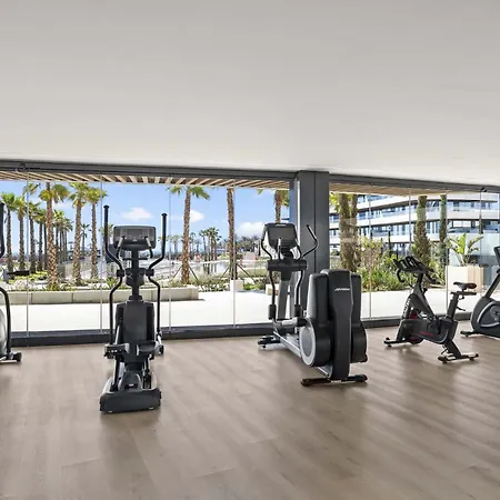 Vivi Homes - Sunrise - Plunge Pool - Beachfront - Terrace Apartament