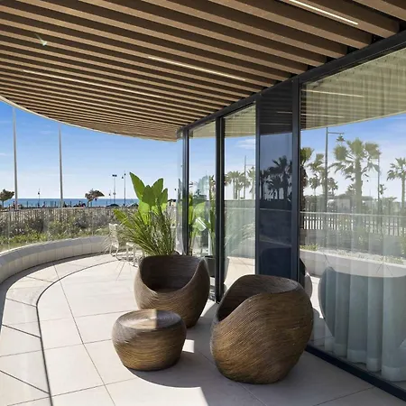 Vivi Homes - Sunrise - Plunge Pool - Beachfront - Terrace Apartament *