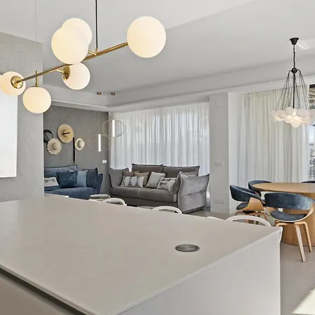 Vivi Homes - Sunrise - Plunge Pool - Beachfront - Terrace * Torremolinos