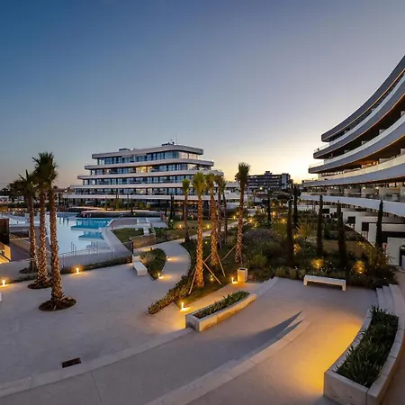 Apartament Vivi Homes - Sunrise - Plunge Pool - Beachfront - Terrace